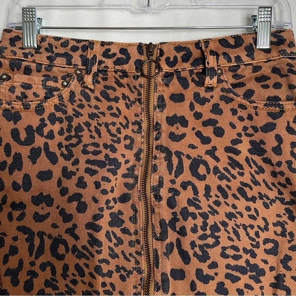 Free People Boho Zip It Up Leopard Print Mini Skirt - Picture 3 of 14